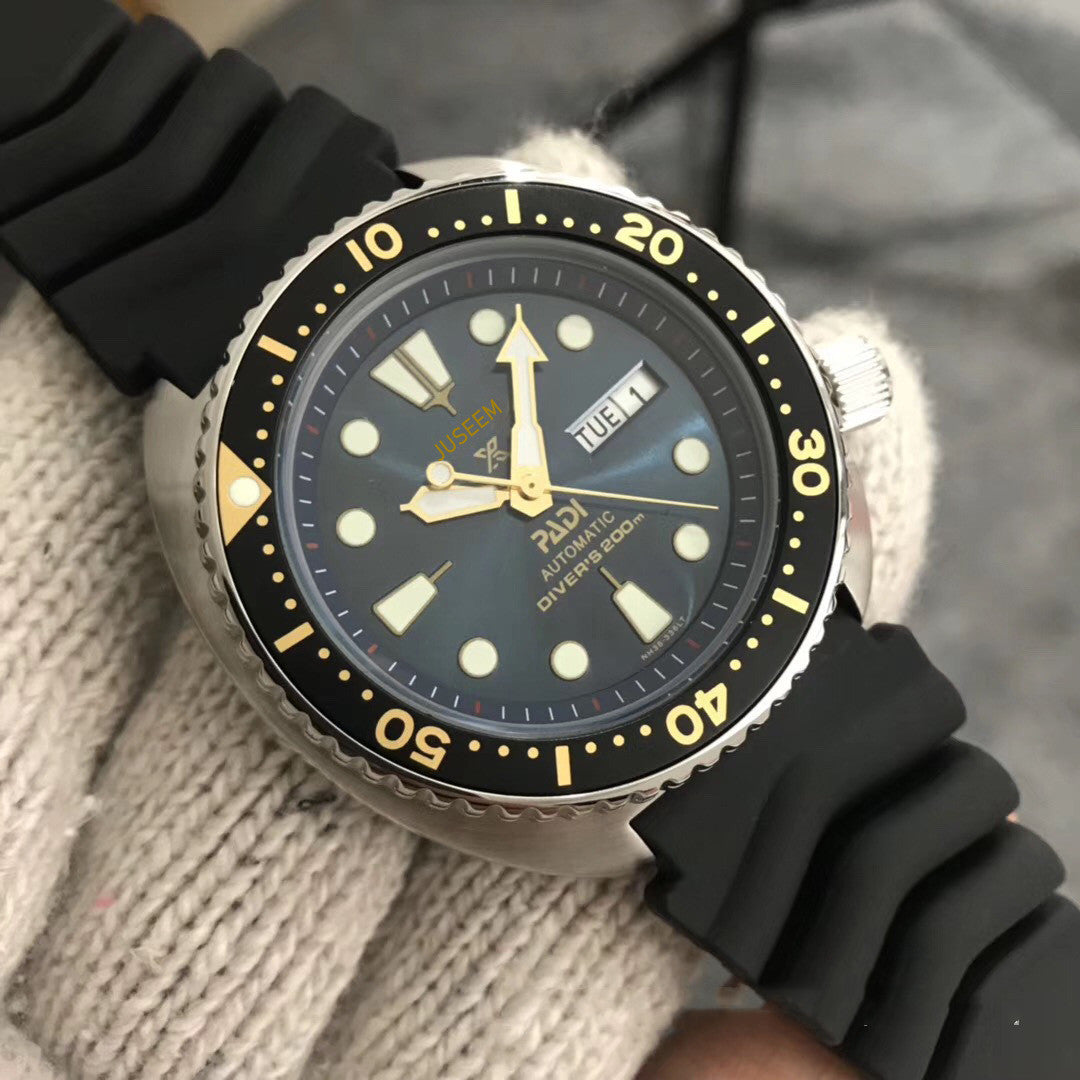 Men's luminous diving watch
